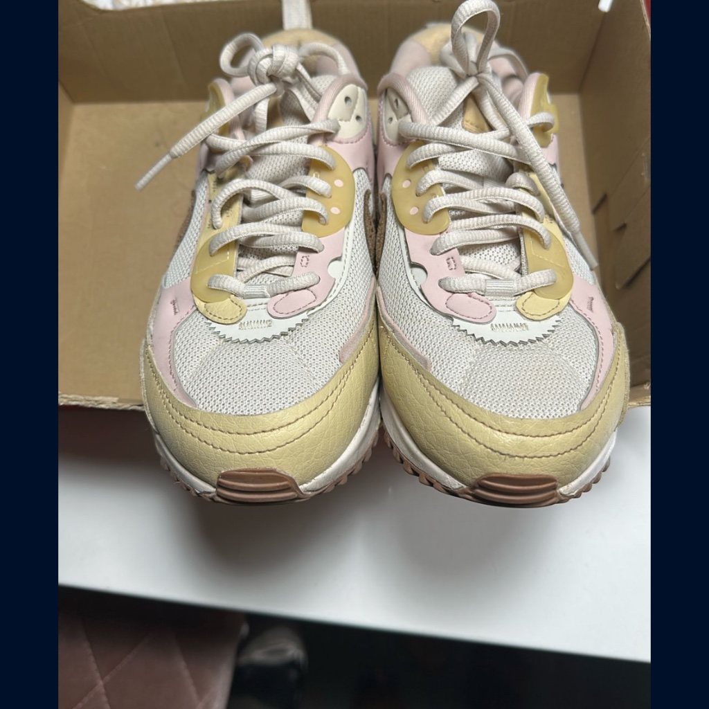 Womens Air Max Nike 90 Futura